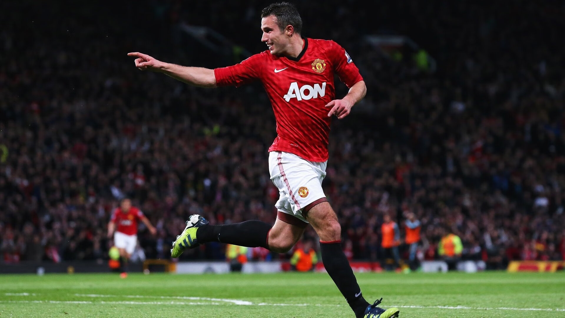 哈登新星刷新纪录表现突出，MAD前途光明！赛场气氛高涨